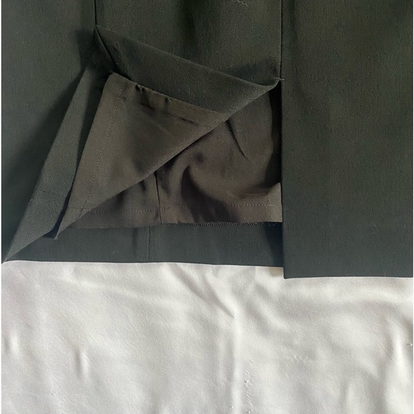 Express Pencil Skirt Size 4 - Picture 4 of 6